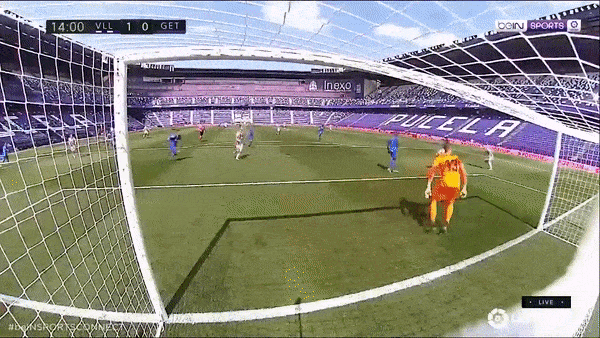 Valladolid - Getafe 2-1: Oscar Plano, Shon Weissman sớm định đoạt thế trận, Jaime Mata lập công và nhận thẻ đỏ