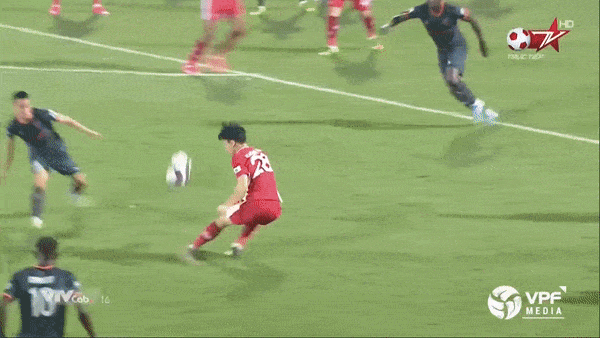 Viettel - Becamex Bình Dương 3-1: Quế Ngọc Hải khai bàn, Pedro Paulo, Caique phá lưới, Tiến Linh chỉ rút ngắn tỷ số