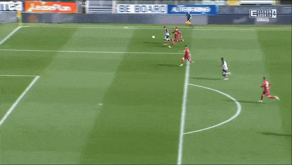 Parma - AS Roma 2-0: Dennis Man kiến tạo, Valentin Mihaila mở bàn, Hernani ấn định chiến thắng trên chấm penalty