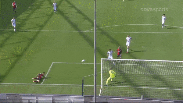 Genoa - Fiorentina 1-1: Mattia Destro khai bàn, Dusan Vlahovic gỡ hòa sau 10 phút, Franck Ribery phải nhận thẻ đỏ