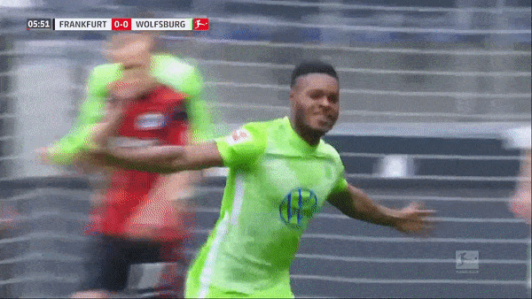 E.Frankfurt - Wolfsburg 4-3: Ridle Baku, Wout Weghorst lập công, Tuta phản lưới nhà, Kamada Daichi, Luka Jovic, Andre Silva, Erik Durm ấn định chiến thắng