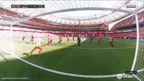 Atletico Madrid - Eibar 5-0: Correa, Llorente đua tài lập cú đúp, Carrasco góp công chiến thắng đậm, HLV Diego Simeone dẫn đầu La Liga 