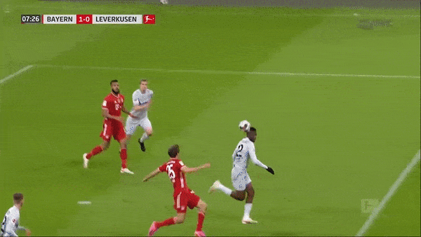 Bayern Munich - Leverkusen 2-0: Vắng Lewandowski, Muller kém duyên, Choupo-Moting đá bồi, Kimmich tỏa sáng, Bayern dẫn đầu Bundesliga