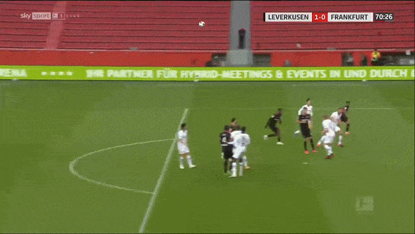 Leverkusen - Frankfurt 3-1: Kịch tính phút cuối, Leon Bailey, Lucas Alario, Kerem Demirbay lần lượt tỏa sáng, Andre Silva rút ngắn tỷ số