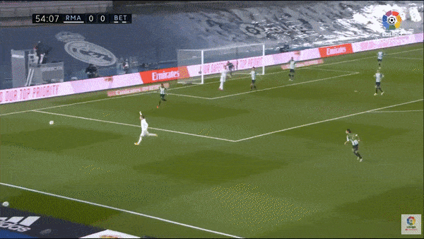 Real Madrid - Betis 0-0: Isco, Rodrygo, Benzema, Asensio kém duyên, HLV Zidane bị chia điểm, Real bám sát Atletico trên BXH La Liga