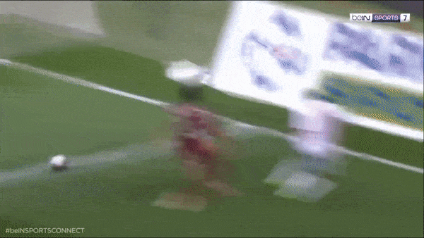  Metz - Nimes 0-3: Lamine Fomba khai bàn, Renaud Ripart nhân đôi tỷ số từ chấm penalty, Zinedine Ferhat chốt hạ chiến thắng