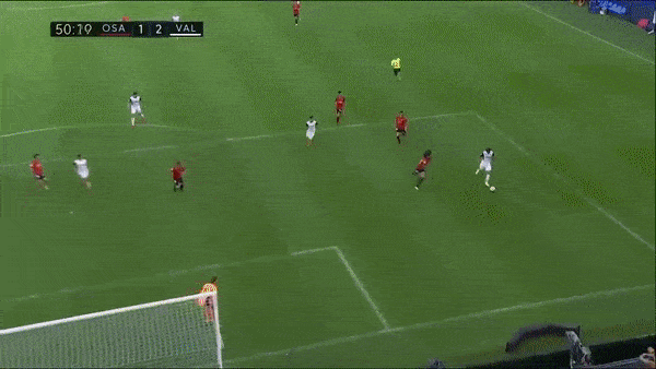 Osasuna vs Valencia 1-4: Moncayola sớm mở bàn nhưng Aridane phản lưới nhà, Gomez, Guedes, Alderete ngược dòng chiến thắng