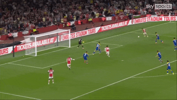 Arsenal vs Wimbledon 3-0: Lacazette mở bàn từ chấm penalty, Smith-Rowe, Nketiah lần lượt tỏa sáng, HLV Mikel Arteta toàn thắng