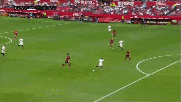 Sevilla vs Valencia 3-1: Papu Gomez sớm mở tỷ số, Gonzalo Montiel, Rafa Mir góp công chiến thắng, Hugo Duro ngược dòng bất thành
