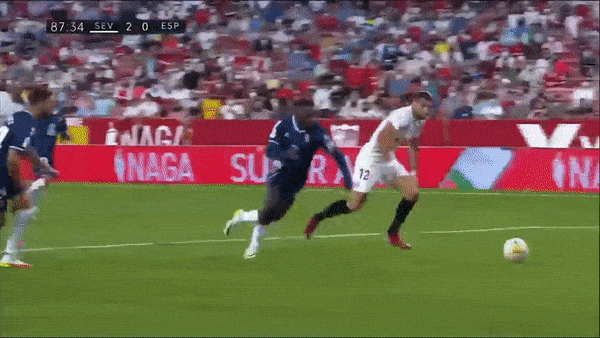 Sevilla vs Espanyol 2-0: En-Nesyri tỏa sáng, Rafa Mir chốt hạ chiến thắng, Sevilla tạm xếp nhì La Liga, Thomas Delaney bất ngờ nhận thẻ đỏ