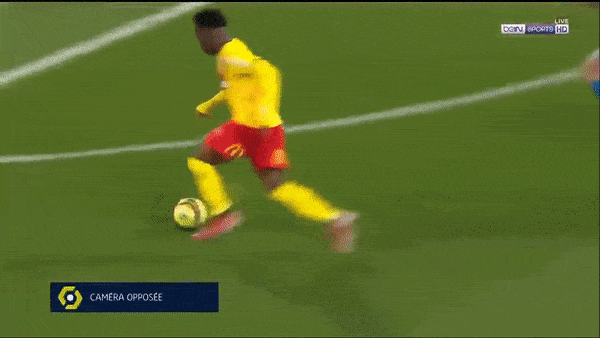 Lens vs Reims 2-0: Kalimuendo mở bàn trên chấm penalty, Florian Sotoca kiến tạo, Kalimuendo lập cú đúp, Hugo Ekitike nhận thẻ đỏ