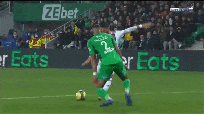 Saint Etienne vs Lyon 1-1: Paqueta kiến tạo, Aouar mở tỷ số, Shaqiri hỏng penalty, Khazri gỡ hòa trên chấm penalty, Lopes nhận thẻ đỏ