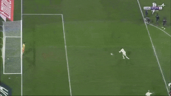 Lyon vs Monaco 2-0: Ekambi ghi bàn từ chấm penalty, Denayer chốt hạ chiến thắng quý giá