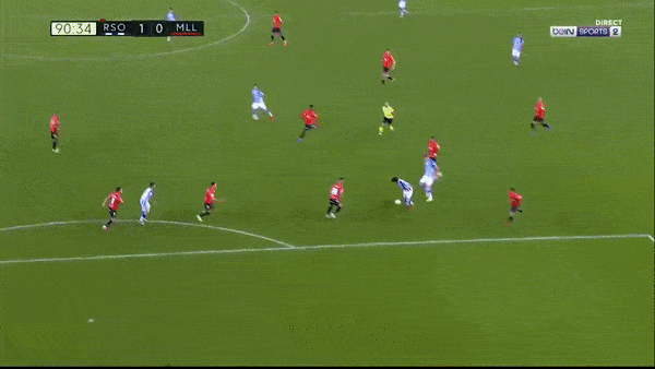 Sociedad vs Mallorca 1-0: Aihen Munoz nhận thẻ đỏ, Julen Lobete lập công phút 90, may mắn giành 3 điểm