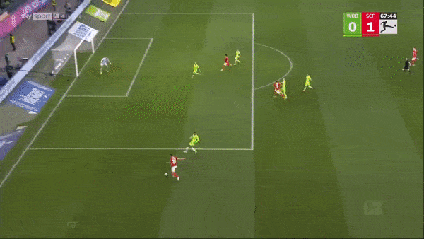 Wolfsburg vs Freiburg 0-2: Philipp Lienhart mở tỷ số, Lucas Holer ấn định chiến thắng, Freiburg vươn lên tốp 3 Bundesliga