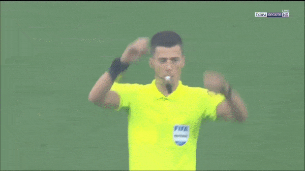 Marseille vs PSG 0-0: Neymar, Milik bị VAR từ chối bàn thắng, Mbappe, Messi nỗ lực bất thành, HLV Pochettino chia điểm kịch tính, vẫn dẫn đầu Ligue 1