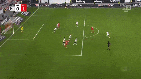 Stuttgart vs Union Berlin 1-1: Taiwo Awoniyi mở tỷ số, Wahid Faghir xuất sắc gỡ hòa phút bù giờ cuối cùng, Atakan Karazor nhận thẻ đỏ