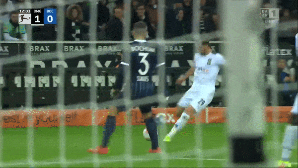 M'gladbach vs Bochum 2-1: Alassane Plea, Jonas Hofmann lần lượt tỏa sáng, Danny Blum nỗ lực bất thành