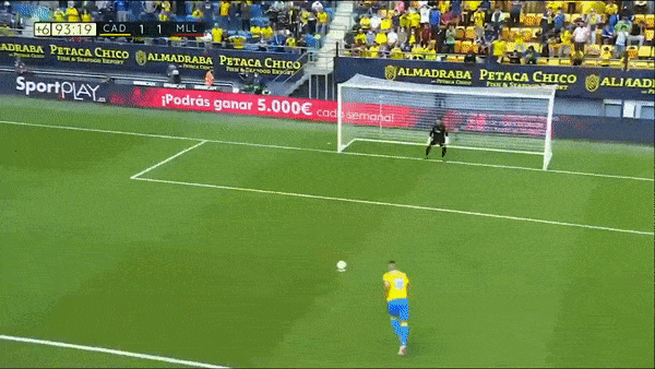 Cadiz vs Mallorca 1-1: Iddrisu Baba mở bàn, Alvaro Negredo gỡ hòa trên chấm penalty, Aleksandar Sedlar phải nhận thẻ đỏ