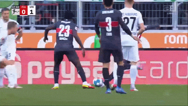  Augsburg vs Stuttgart 4-1: Chris Fuhrich sớm mở tỷ số nhưng Reece Oxford, Gouweleeuw, Niederlechner, Finnbogason ngược dòng đè bẹp đối thủ