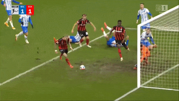 Hertha vs Leverkusen 1-1: Stevan Jovetic mở bàn, Robert Andrich kịp gỡ hòa chia điểm phút 90