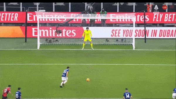 AC Milan vs Inter Milan 1-1: Ibrahimovic 'tịt ngòi', Hakan Calhanoglu mở tỷ số trên chấm penalty, Stefan de Vrij phản lưới nhà