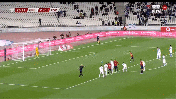 Hy Lạp vs Tây Ban Nha 0-1: Pablo Sarabia ghi bàn duy nhất trên chấm peantly, giành gọn 3 điểm dẫn đầu bảng B