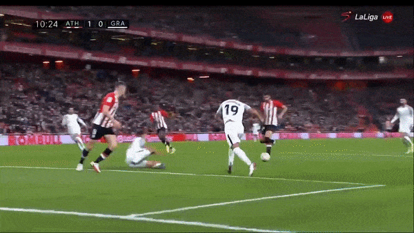 Athletic Bilbao vs Granada 2-2: Raul Garcia lập công, Darwin Machis, Jorge Molina ngược dòng, Luis Maximiano bất ngờ phản lưới nhà, Inigo Martinez nhận thẻ đỏ