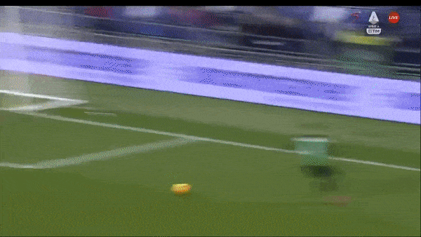 Sassuolo vs Bologna 0-3: Riccardo Orsolini, Aaron Hickey, Federico Santander lần lượt tỏa sáng, Bologna có chiến thắng dễ dàng