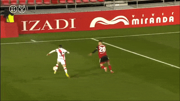 Mirandes vs Rayo Vallecano 0-1: Fran Garcia tạt cánh, Andres Martin đánh đầu đẹp mắt ghi bàn duy nhất, Iago Lopez nhận thẻ đỏ phút bù giờ