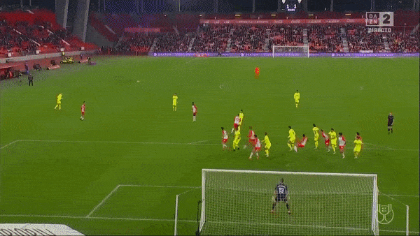 Almeria vs Elche 1-2: Largie Ramazani mở tỷ số, Pablo Piatti gỡ hòa, Raul Guti đệm bóng cận thành ấn định chiến thắng 