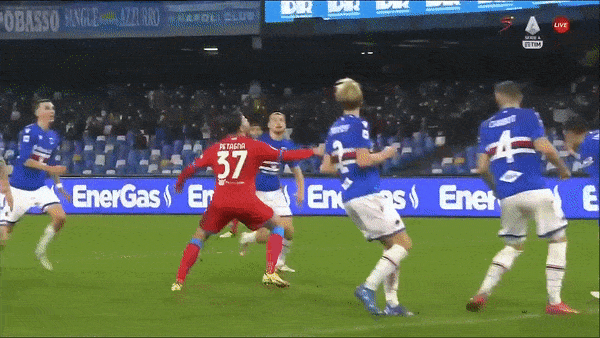 Napoli vs Sampdoria 1-0: VAR từ chối bàn thắng của Juan Jesus, Andrea Petagna lập siêu phẩm giành 3 điểm