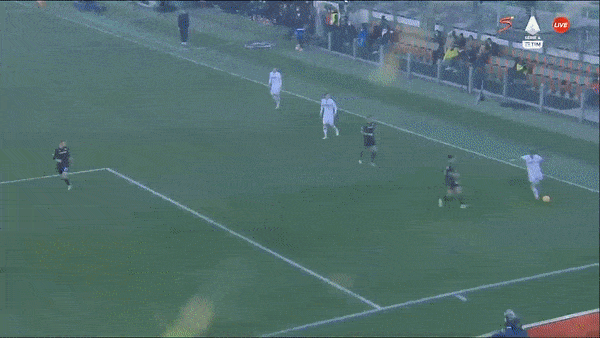 Venezia vs Empoli 1-1: Szymon Zurkowski sút nối đẹp mắt mở bàn, David Okereke gỡ hòa chia điểm xứng đáng