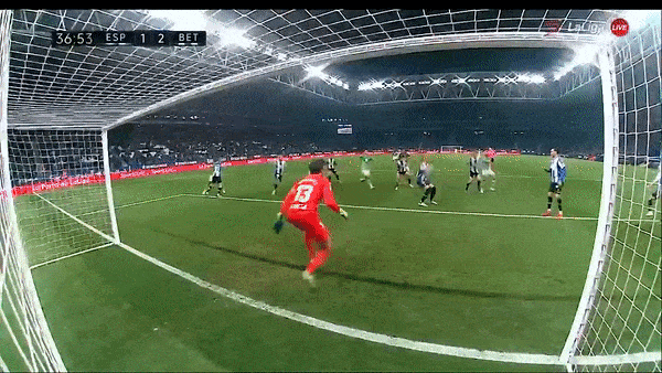 Espanyol vs Real Betis 1-4: Raul Tomas khai bàn, Borja Iglesias ghi cú đúp, Guido Rodriguez, Willian Jose tỏa sáng, lại là Raul Tomas nhận thẻ đỏ