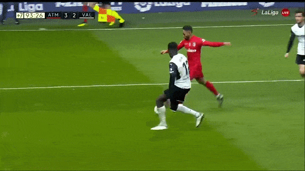 Atletico Madrid vs Valencia 3-2: Mesah, Duro bất ngờ dẫn trước, Cunha, Correa, Hermoso ngược dòng đẳng cấp, HLV Simeone chiến thắng nghẹt thở