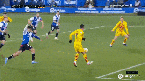 Alaves vs Barcelona 0-1: Ferran Torres kiến tạo, De Jong ghi bàn duy nhất giúp HLV Xavi thăng hoa