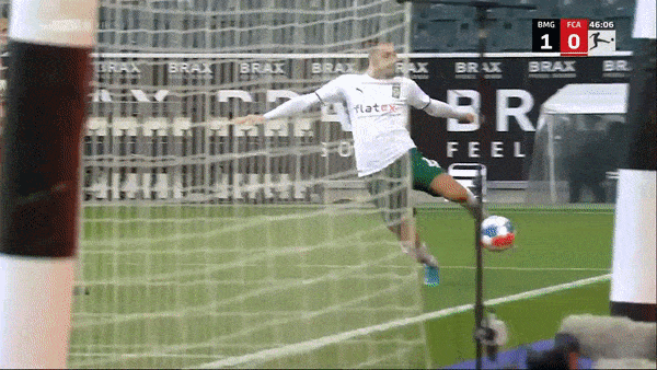 M'gladbach vs Augsburg 3-2: Kouadio Kone, Jonas Hofmann, Ramy Bensebaini lần lượt tỏa sáng, Iago, Alfred Finnbogason ngược dòng bất thành