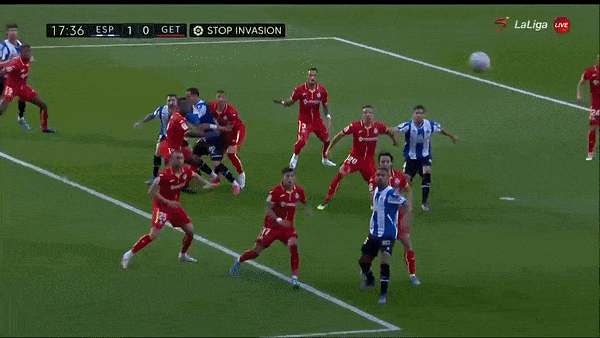 Espanyol vs Getafe 2-0: Tonny Vilhena đá phạt góc, Leandro Cabrera đánh đầu mở tỷ số, Erick Cabaco bất ngờ phản lưới nhà