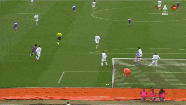 Fiorentina vs Hellas Verona 1-1: Krzysztof Piatek mở tỷ số, Gianluca Caprari gỡ hòa trên chấm penalty