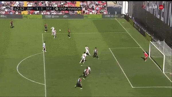 Rayo Vallecano vs Sevilla 1-1: Bebe sút chéo góc đẹp mắt mở tỷ số, Thomas Delaney đệm bóng cận thành giành 1 điểm quý giá