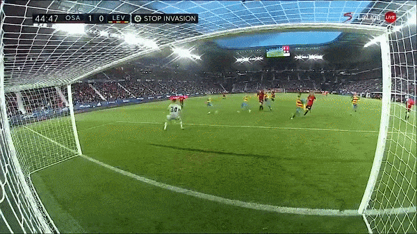 Osasuna vs Levante 3-1: Lần lượt Ezequiel Avila, Ante Budimir, Darko Brasanac phá lưới, Roger Marti chỉ có thể ghi bàn danh dự