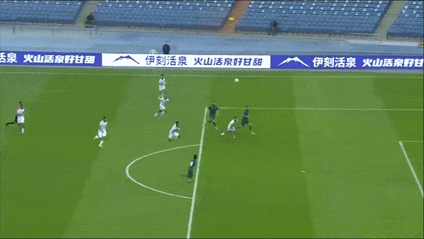 Iraq vs UAE 1-0: Hussein Ali chớp thời cơ, ghi bàn duy nhất giành gọn 3 điểm