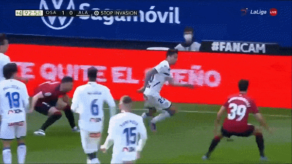 Osasuna vs Alaves 1-0: Raul Garcia bõ lỡ cơ hội ghi bàn trên chấm penalty, Manu Sanchez kiến tạo, Ante Budimir đệm bóng cận thành tỏa sáng