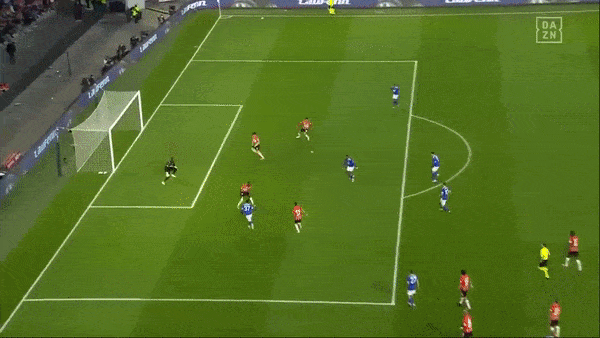 PSV Eindhoven vs Leicester City 1-2 (chung cuộc 1-2): Eran Zahavi mở tỷ số, James Maddison, Ricardo Pereira ngược dòng giành vé bán kết Europa Conference League