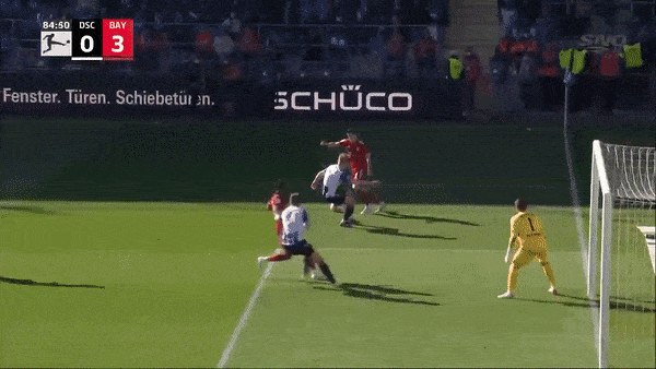 Arminia Bielefeld vs Bayern Munich 0-3: Laursen bất ngờ phản lưới nhà, Gnabry nhân đôi tỷ số, Lewandowski căng ngang, Musiala ấn định chiến thắng 