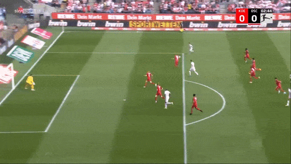 Koln vs Arminia Bielefeld 3-1: Mark Uth mở bàn phút thứ 3, Anthony Modeste, Jan Thielmann lần lượt tỏa sáng, Timo Hubers bất ngờ phản lưới nhà