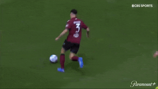 Salernitana vs Fiorentina 2-1: Milan Duric đánh đầu mở bàn, Riccardo Saponara gỡ hòa, Federico Bonazzoli chớp thời cơ giành gọn 3 điểm