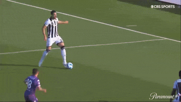 Fiorentina vs Udinese 0-4: Pablo Mari mở bàn, lần lượt Gerard Deulofeu, Walace, Destiny Udogie nhấn chìm đối thủ, dễ dàng giành 3 điểm