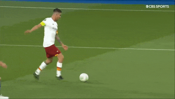 Leicester vs AS Roma 1-1: Lorenzo Pellegrini đột phá mở bàn, Gianluca Mancini bất ngờ phản lưới nhà, HLV Mourinho có lợi thế ở trận lượt về