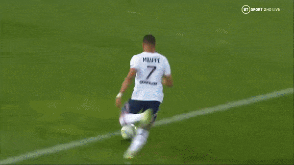 Strasbourg vs PSG 3-3: Messi, Neymar mờ nhạt, Gameiro bất ngờ sớm mở bàn, Mbappe tỏa sáng cú đúp, Hakimi lập công, Verratti phản lưới nhà, Caci kịp chia điểm